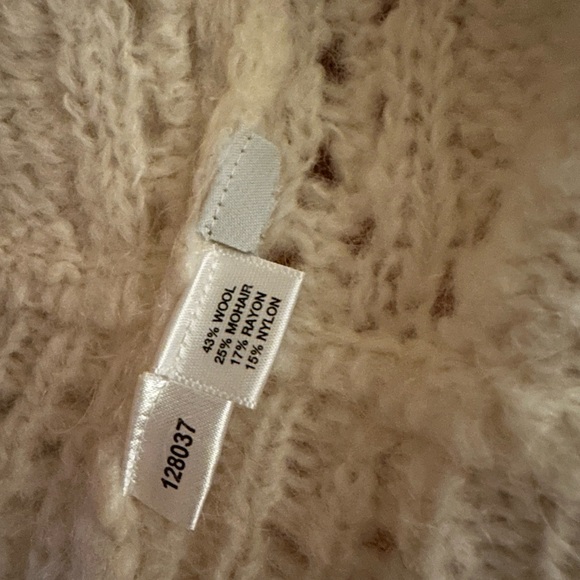 Knitted wool/mohair Loft sweater, size XL. - Picture 4 of 5